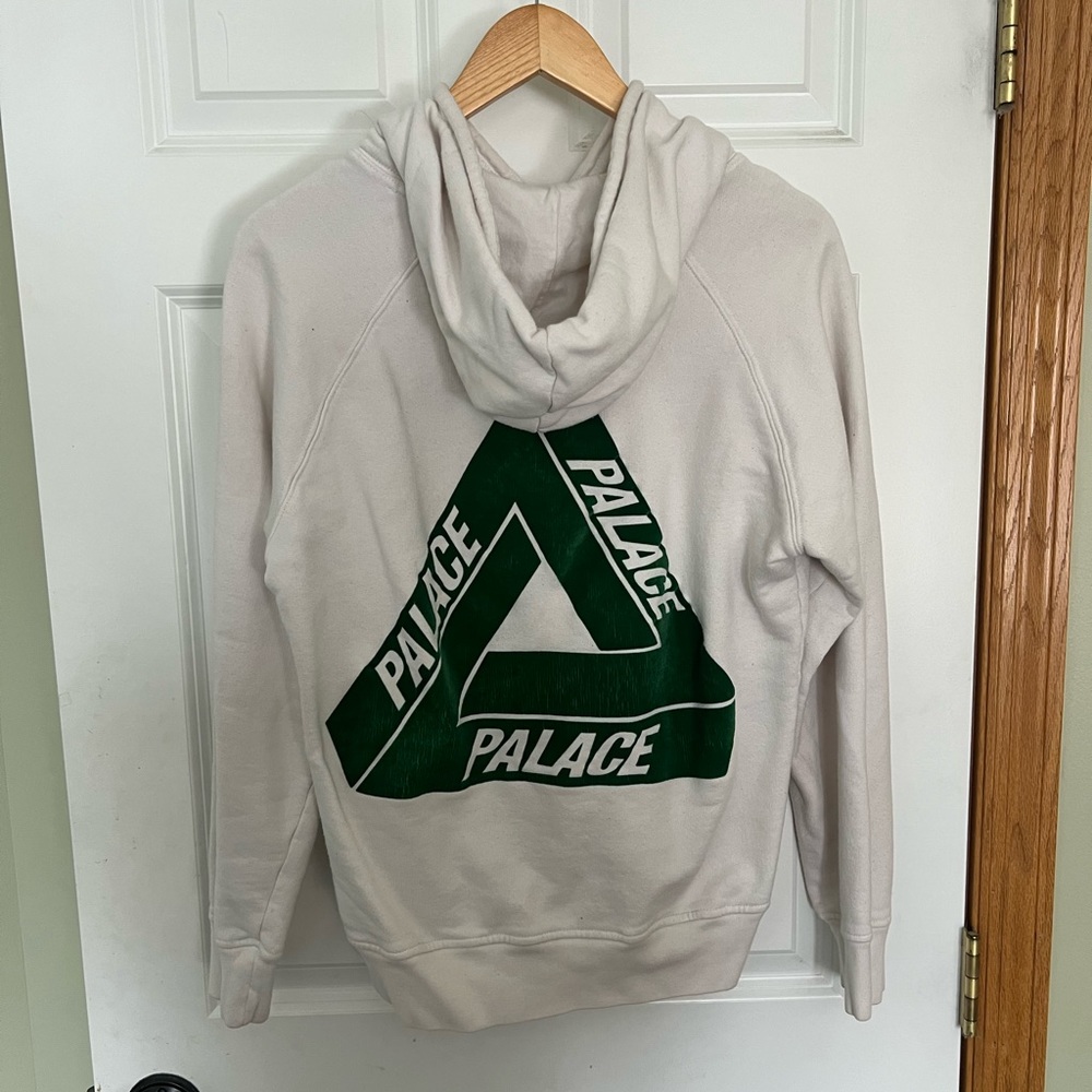 Palace hoodie w green accents
